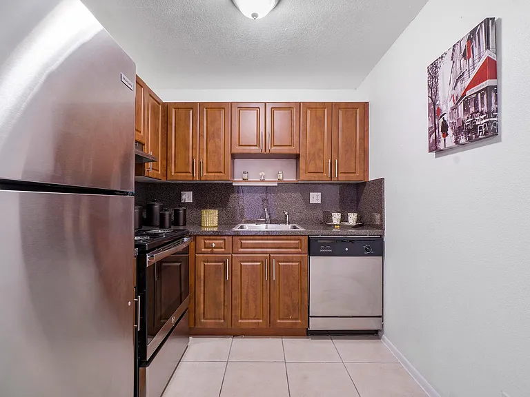 STAINLESS STEEL APPLIANCES