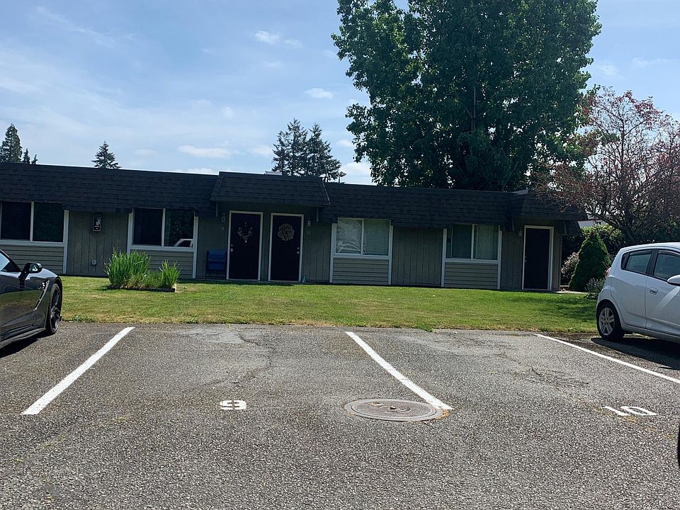 1st image of 9811 Whitman Ave SW
