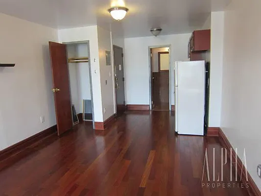 Rented by Alpha Properties NYC I LLC | media 21