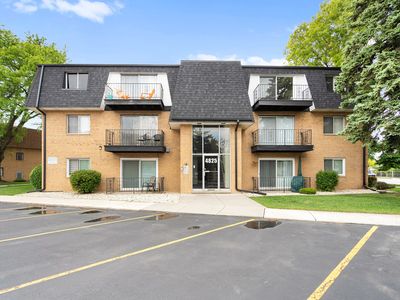 4825 W 109th St APT 303, Oak Lawn, IL, 60453