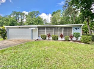 537 Jack Ln, Satsuma, FL 32189