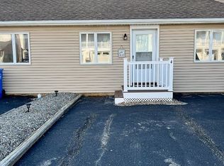 500 Engleside Ave APT 4, Beach Haven, NJ