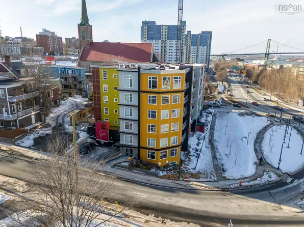 5221 Nora Bernard St Unit 308, Halifax, NS B3K 0B6