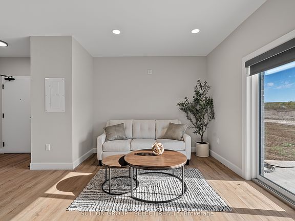 2nd image of 76 Hamilton St #201