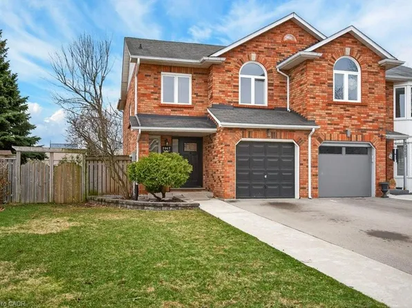 2067 Chrisdon Rd, Burlington, ON L7M 3W9