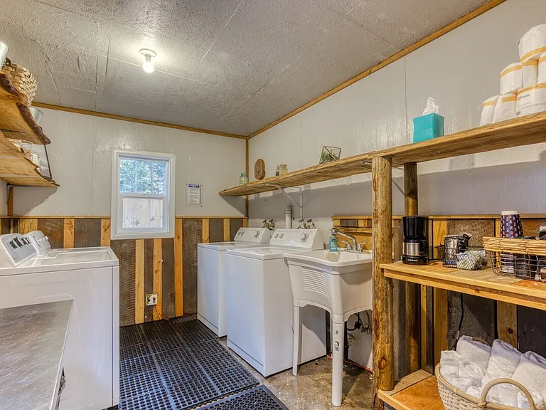 Laundry Room Cabinet