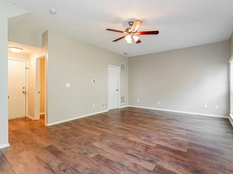 5664 Dashshund Ct — Photo 11