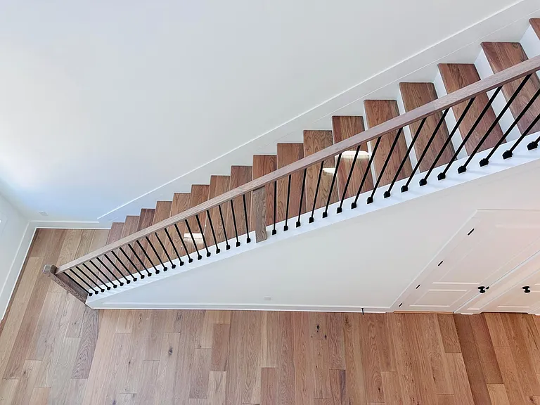 1225 Westshore Dr #R — Photo 17