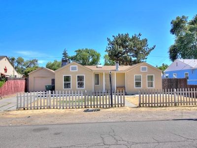 136 Palm Ave, Modesto, CA, 95350