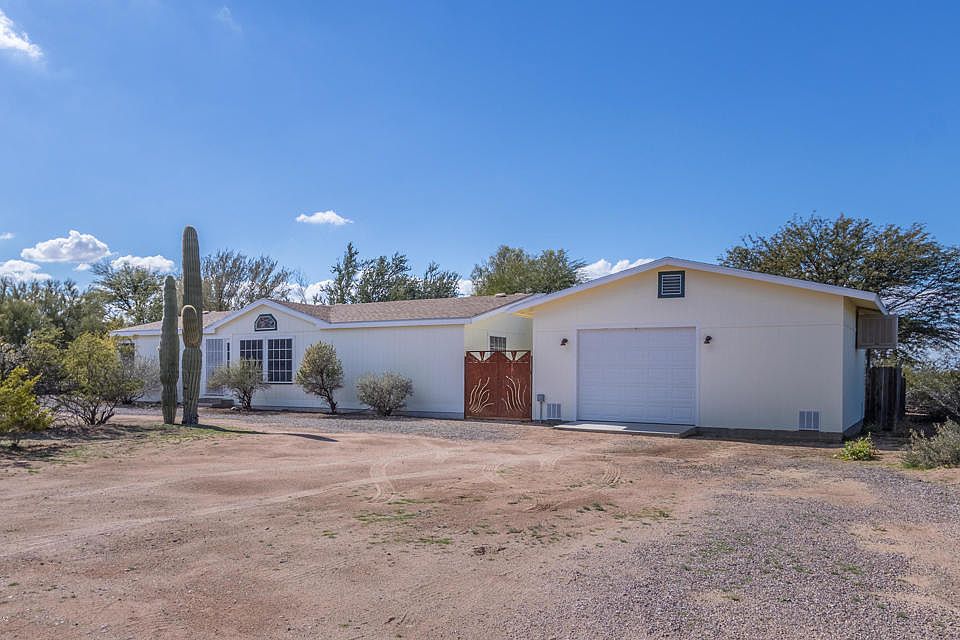 1st image of 6771 N Prairie Dr