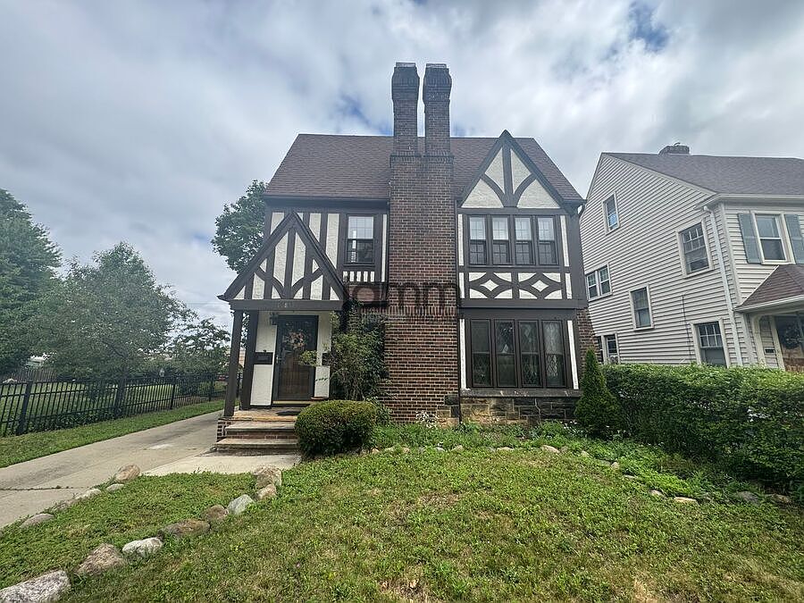 1st image of 16811 Kenyon Rd