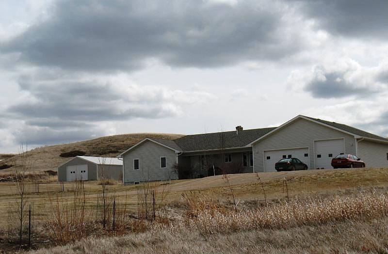 1st image of 1216 Meadowlark Ln