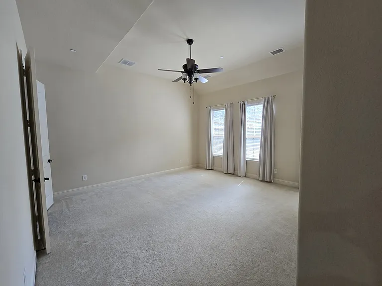 7924 Osborn Pkwy — Photo 57