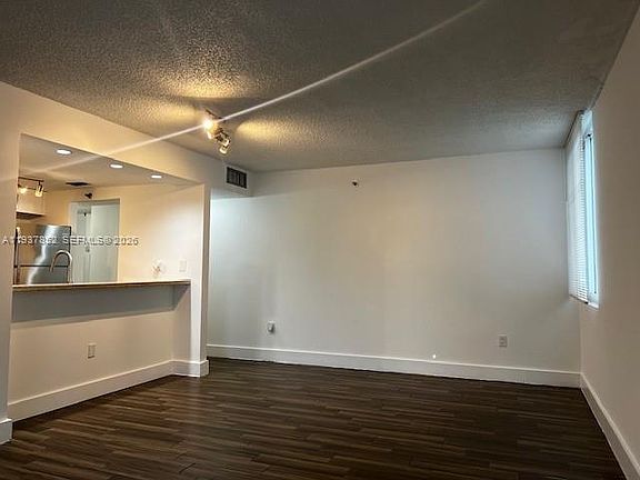 5th image of 850 N Miami Ave #W-1503