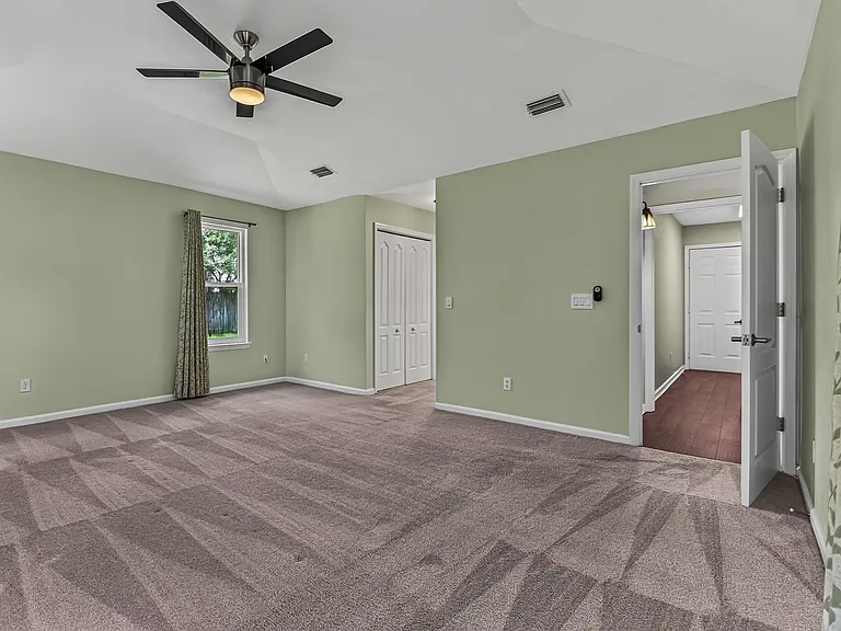 6326 Glasgow Dr — Photo 32
