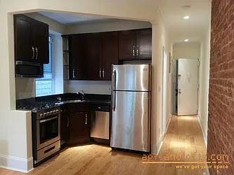 Rented by aptsandlofts.com