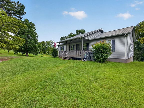 3rd image of 4536 Old Sparta Rd