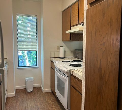 5th image of 311 Bean Creek Rd APT 402