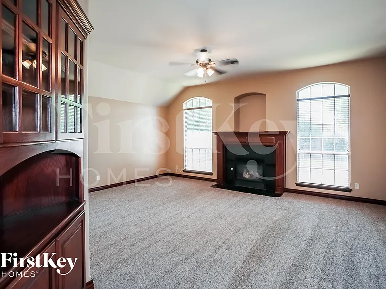 17100 Holly Burn Cir — Photo 2