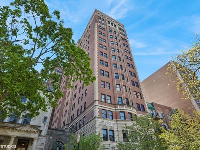 431 W Oakdale Ave APT 8D, Chicago, IL, 60657