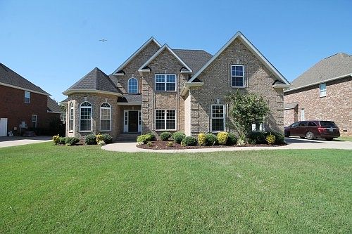 3rd image of 2917 Caraway Dr