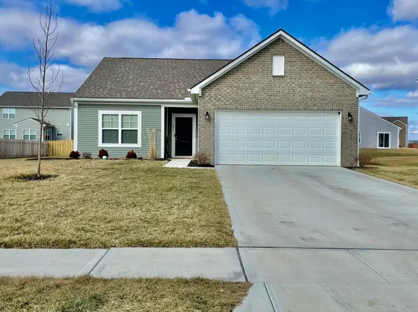 446 Quincy Cir, London, OH 43140