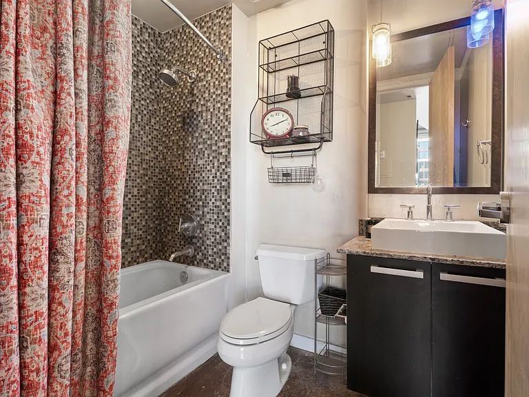 600 12th Ave S #405 — Photo 8