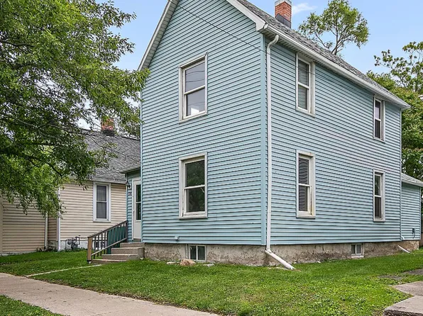 554 W Station St, Kankakee, IL 60901