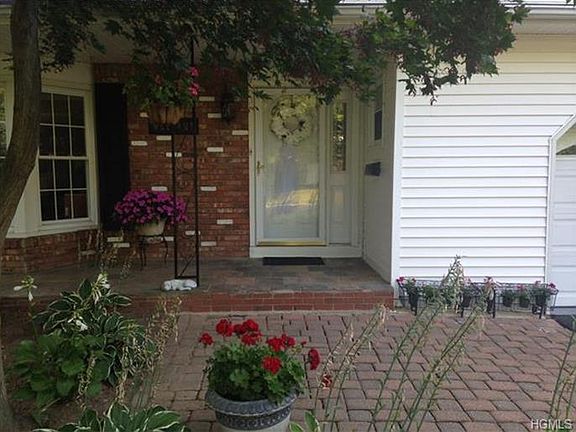 2nd image of 73 Carolina Dr