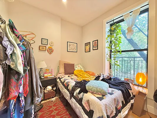 Rented by Doorway NYC, LLC | media 3