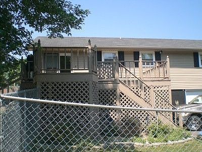 2nd image of 211 Morningside Dr