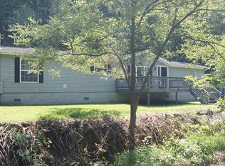 242 Shuster Hollow Rd, Leechburg, PA 15656