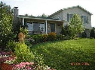 120 Crystal Ln, Slippery Rock, PA 16057