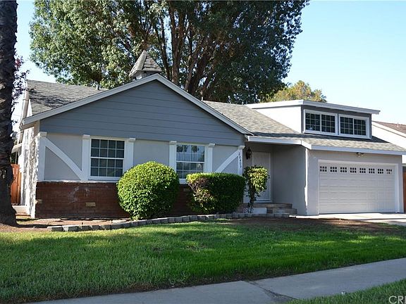 2nd image of 20409 Wyandotte St