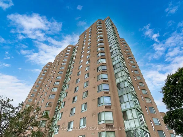 41 Markbrook Ln #906, Toronto, ON M9V 5E6