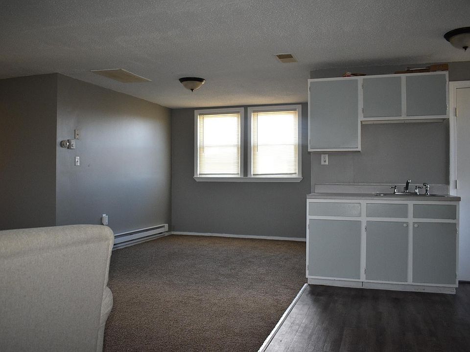 37 Godfrey St FLOOR 3, Taunton, MA 02780 Zillow