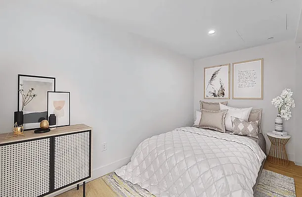 Rented by West 124th Manager LLC | media 41