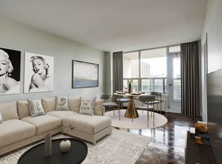 555 The West Mall #802, Toronto, ON M9C1G8