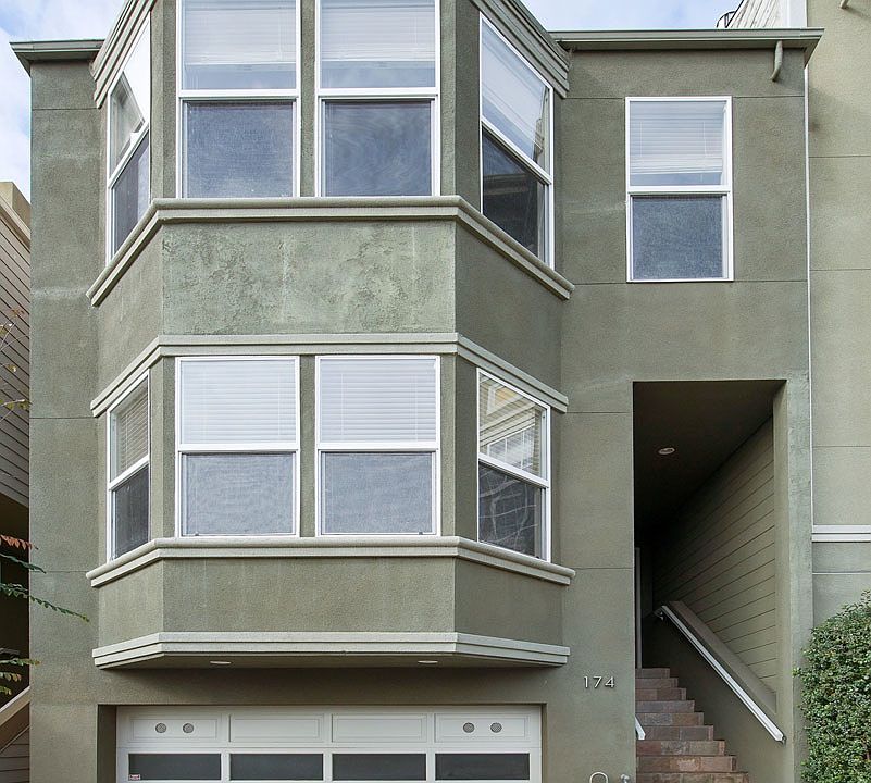 1st image of 174 Brewster St