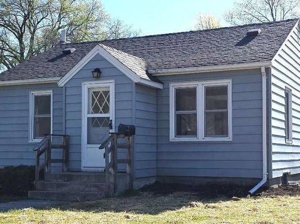1431 12th Ave, Windom, MN 56101