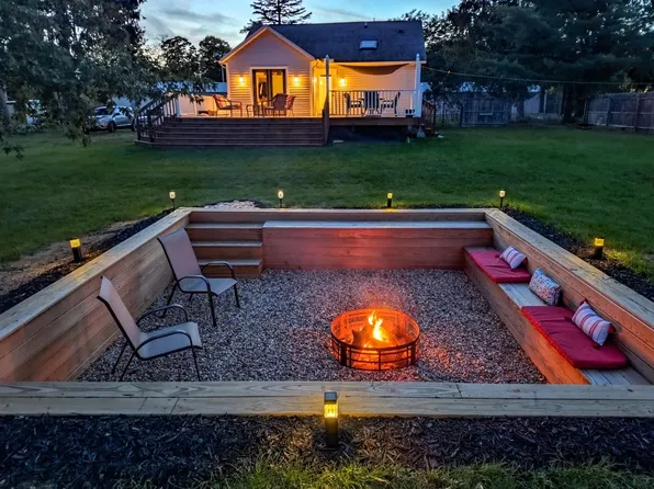 116 N 1st St, Coloma, WI 54930