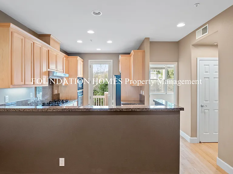 33 Ranch Dr — Photo 8
