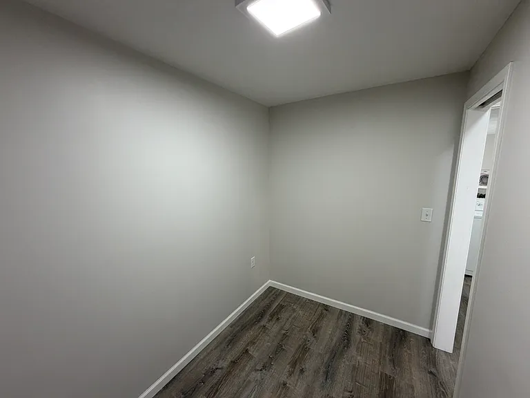 11673 Huntington Rd — Photo 14