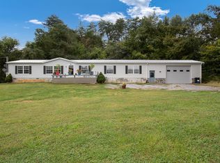 3055 Quarry Hollow Rd, Friendsville, TN 37737