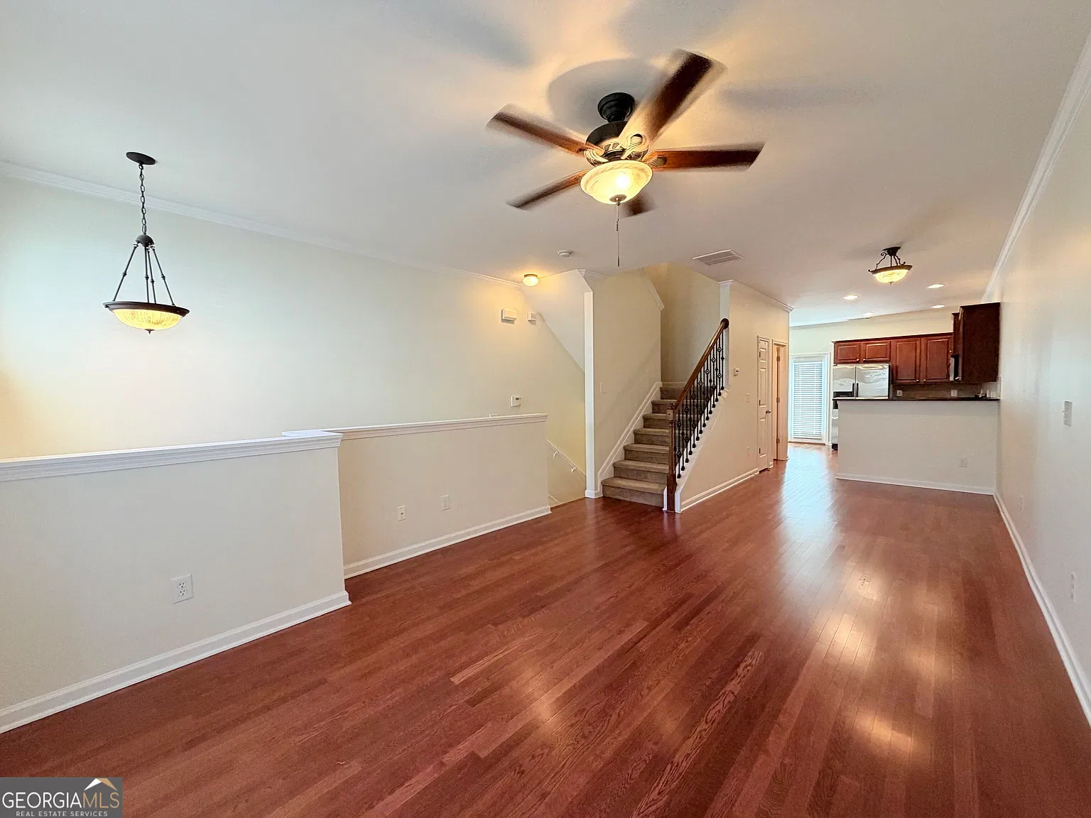 3 bed, 3.5 bath, 1824 sqft, $2,575 — Photo 3