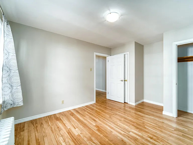 1112 Tower Rd — Photo 15