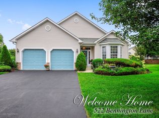 522 Bennington Ln, Lakewood, NJ 08701