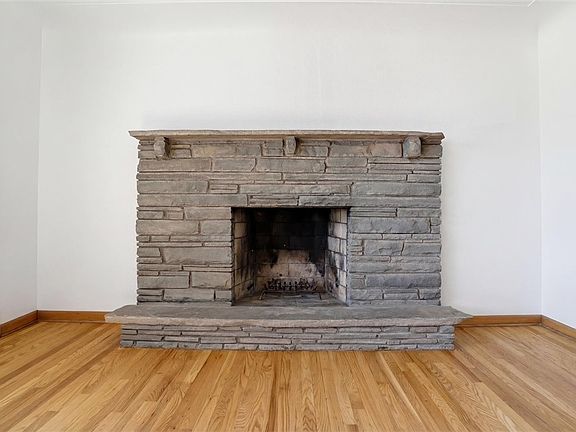 4th image of 351 Ridge Ave