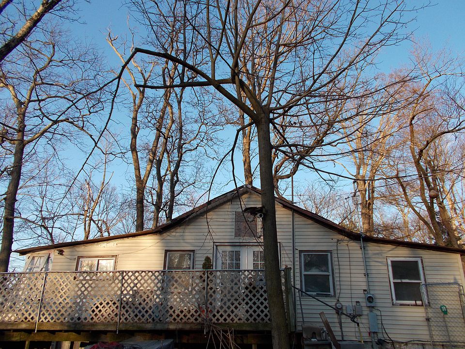 1st image of 88 Arcadian Trl