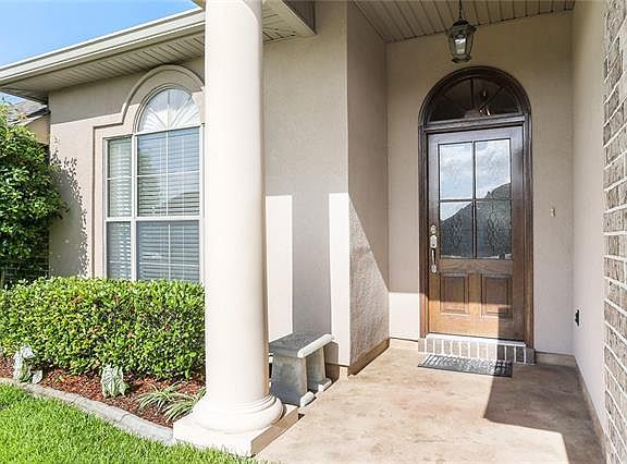 4th image of 213 White Oak Dr